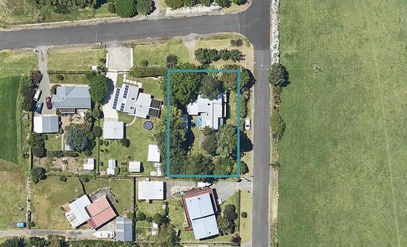 15 Esplanade Road, Tahawai, Katikati - Carousel 1