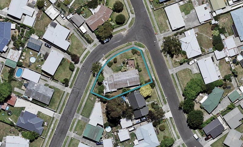 26 Liverpool Crescent, Tamatea, Napier - Carousel 1