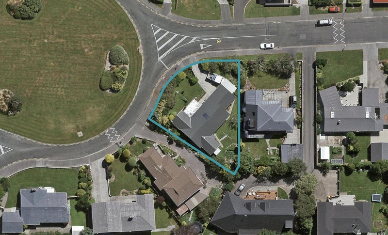 13 Cruickshank Crescent, Rosedale, Invercargill - Carousel 1