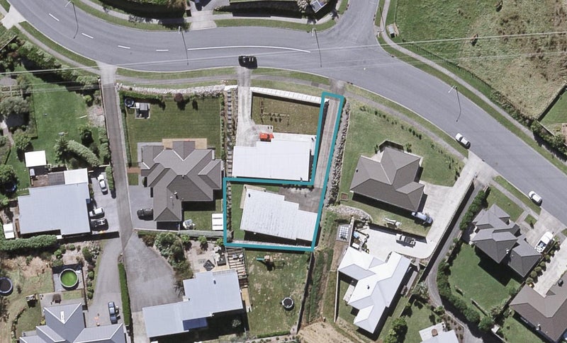 19A Heta Road, Highlands Park, New Plymouth - Carousel 1