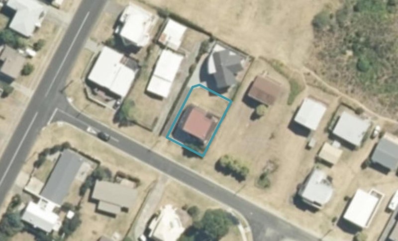 102A Hinemoa Street, Whangamatā - Carousel 1