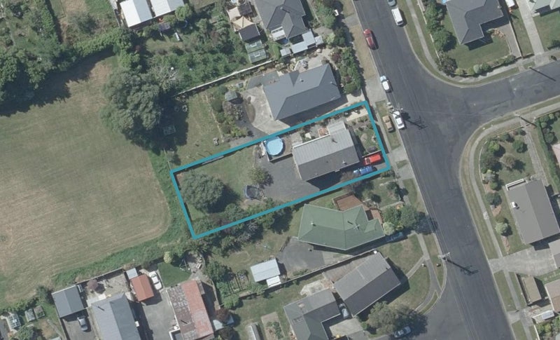 69 Viscount Road, Waldronville, Dunedin - Carousel 1