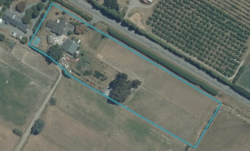 425 Moutere Highway, Redwood Valley - Carousel 1