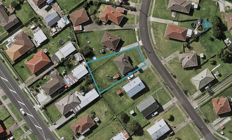 9 Wynton Place, Otara, Auckland - Carousel 1