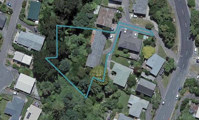 7 Cyril Way, Paparangi, Wellington - Carousel 1