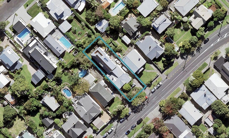 105 West End Road, Westmere, Auckland - Carousel 1