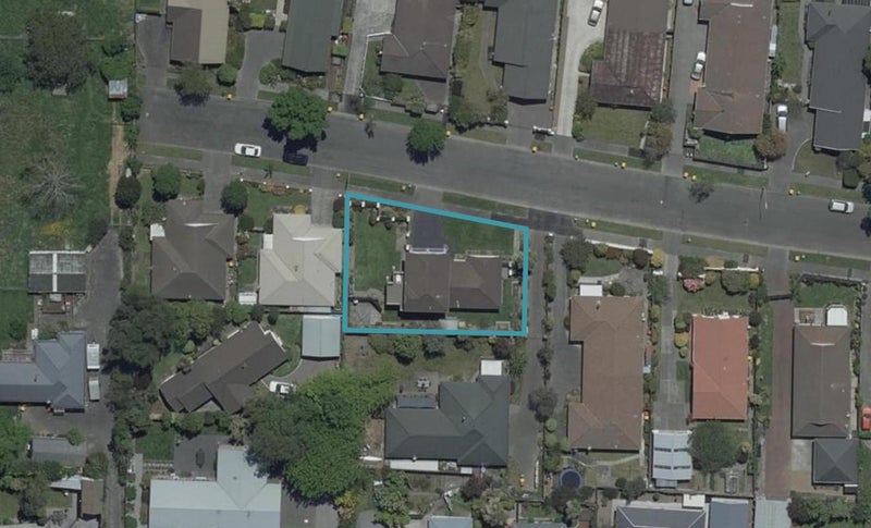 37 Greenock Street, Redwood, Christchurch - Carousel 1