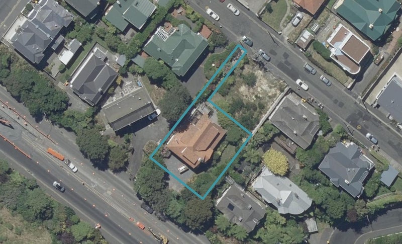 16 Selkirk Street, Roslyn, Dunedin - Carousel 1