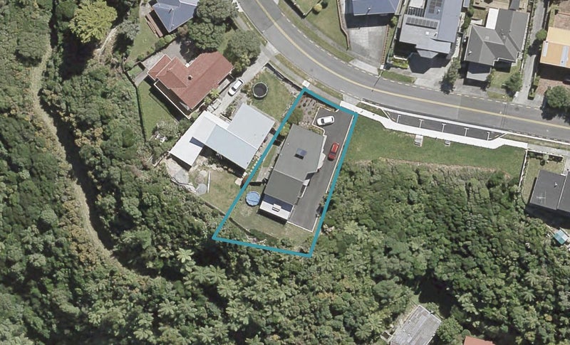 26 Mulberry Street, Maungaraki, Lower Hutt - Carousel 1