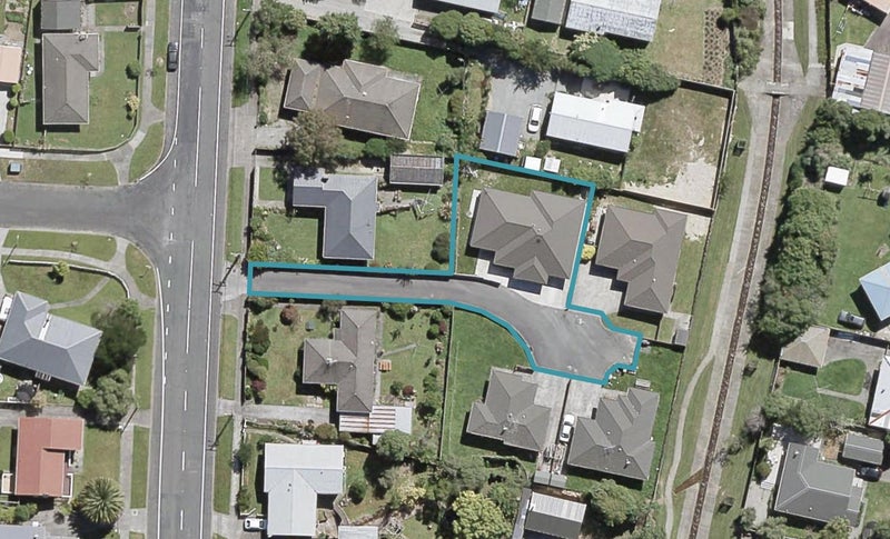 165 George Street, Stokes Valley, Lower Hutt - Carousel 1