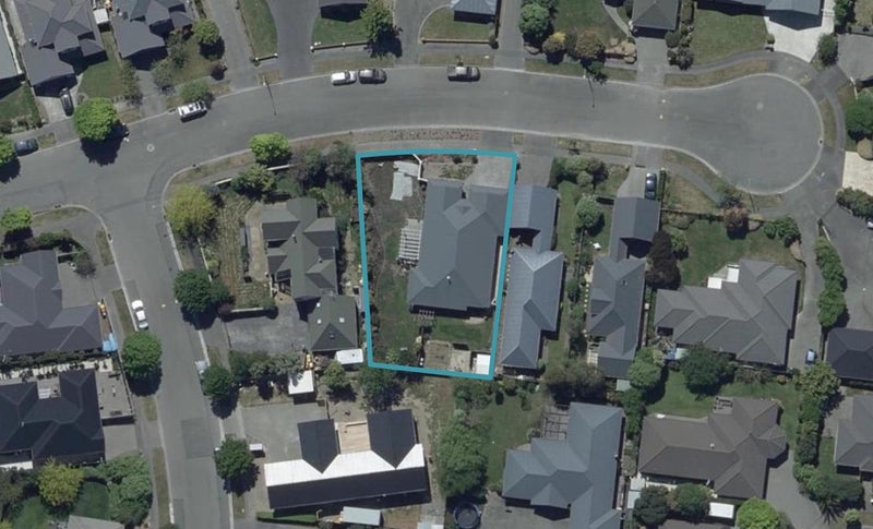 16 Glastonbury Drive, Burwood, Christchurch - Carousel 1
