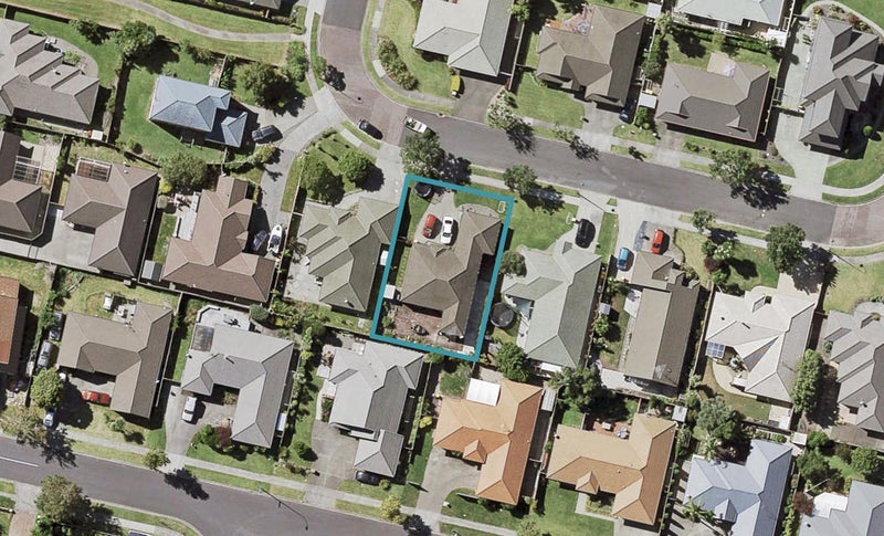 23 Newbliss Crescent, East Tamaki Heights, Auckland - Carousel 1