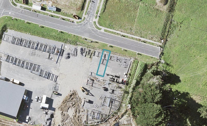 27 Gateway Avenue, Beachlands, Auckland - Carousel 1