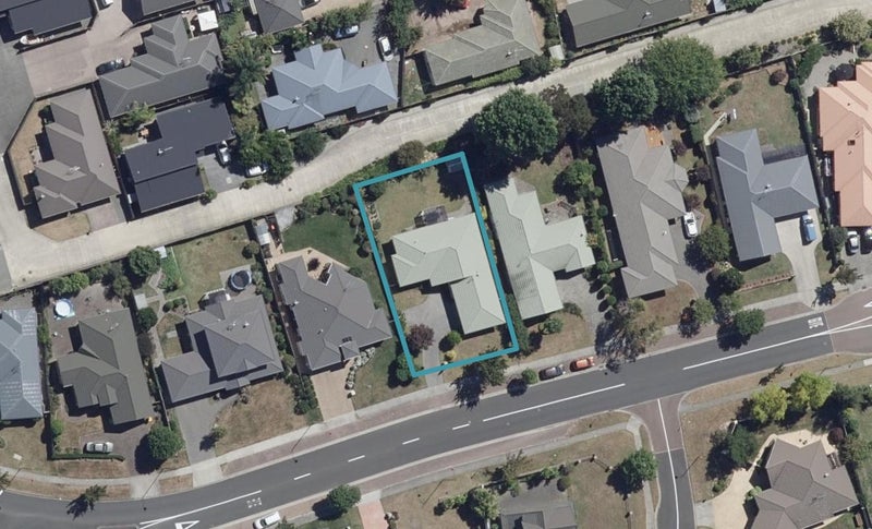 10 Callum Brae Drive, Rototuna, Hamilton - Carousel 1