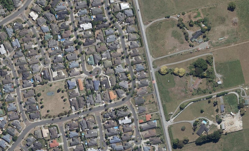 36 Wiltshire Drive, Huntington, Hamilton - Carousel 1
