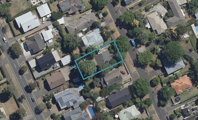 11 George Street, Claudelands, Hamilton - Carousel 1