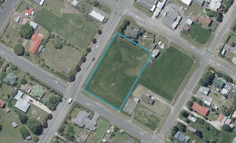 12 Leslie Street, Waiau, Waiau - Carousel 1