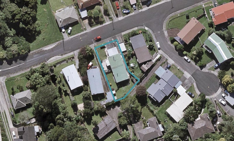 2/33 Parsons Street, Vogeltown, New Plymouth - Carousel 1