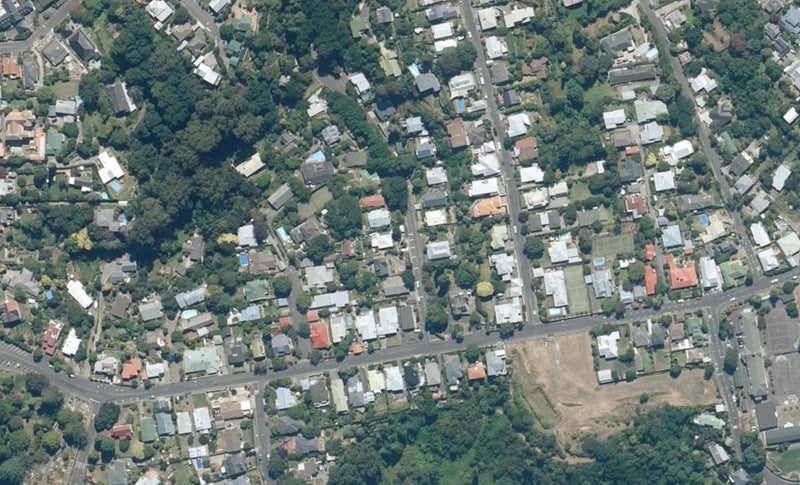 8 Burns Road, Hospital Hill, Napier - Carousel 1