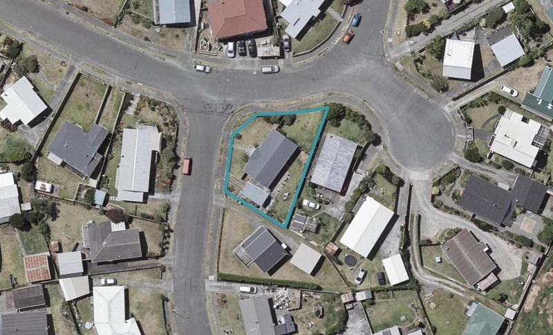 7 Simcox Street, Otaki Beach, Otaki - Carousel 1