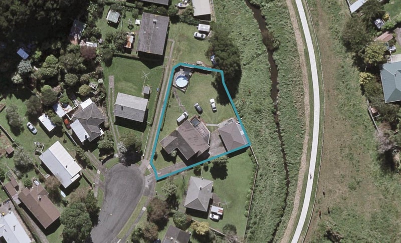 14 Botany Place, Blagdon, New Plymouth - Carousel 1