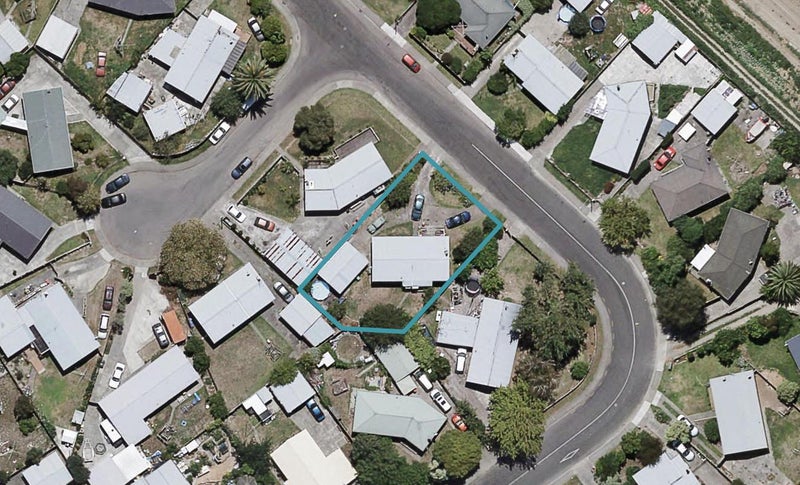 13 Whitby Crescent, Flaxmere, Hastings - Carousel 1