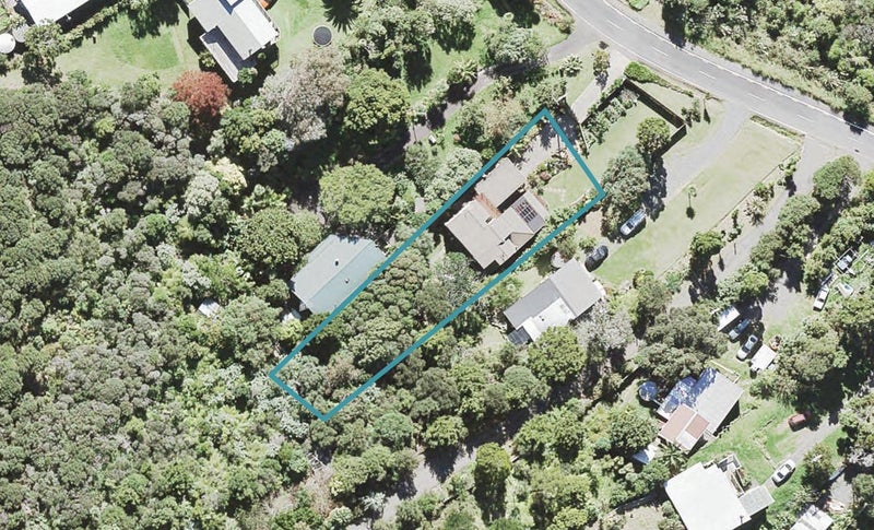 47 Cornwallis Road, Cornwallis, Auckland - Carousel 1