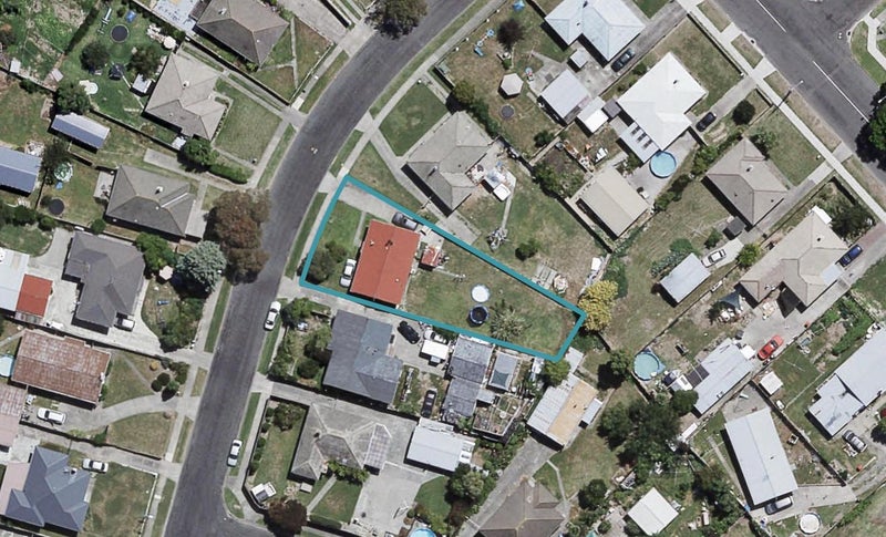 4 Hillary Crescent, Maraenui, Napier - Carousel 1