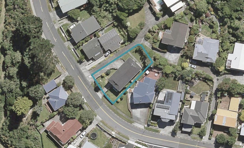 25A Mulberry Street, Maungaraki, Lower Hutt - Carousel 1