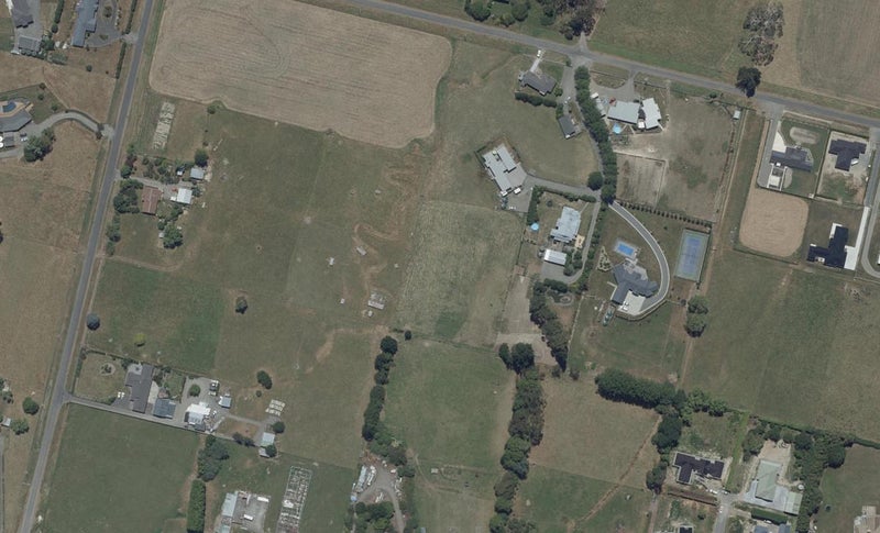 24 Echo Street, FEILDING - Carousel 1