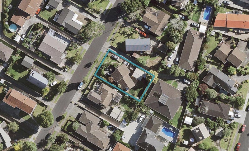 85 St Annes Crescent, Wattle Downs, Auckland - Carousel 1