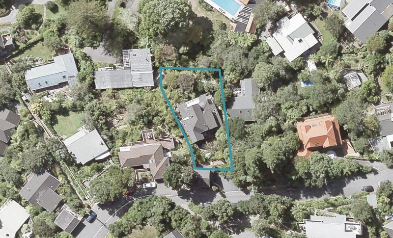 30 Walter Road, Lowry Bay, Lower Hutt - Carousel 1