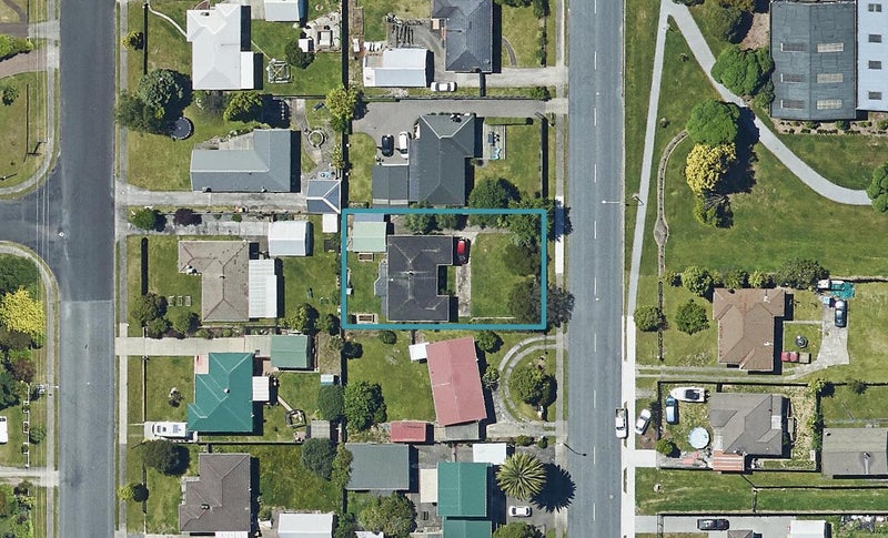 30 McIntyre Avenue, Fenton Park, Rotorua - Carousel 1