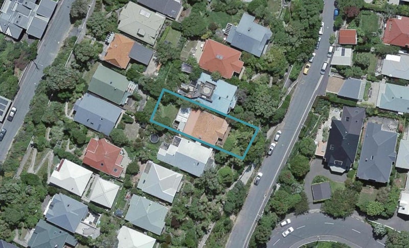 13 Fairview Crescent, Kelburn, Wellington - Carousel 1