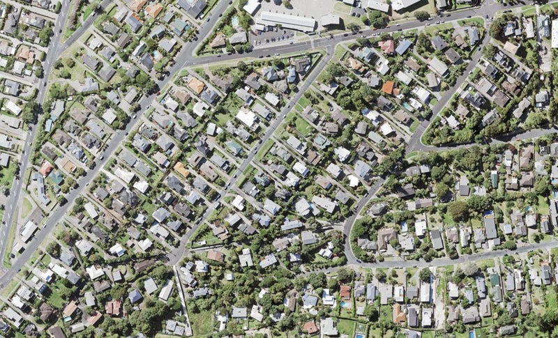1/18 Kiteroa Terrace, Rothesay Bay, Auckland - Carousel 1