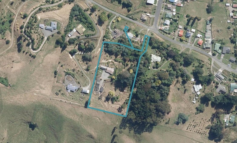 1 Marshall Road, Hunterville - Carousel 1