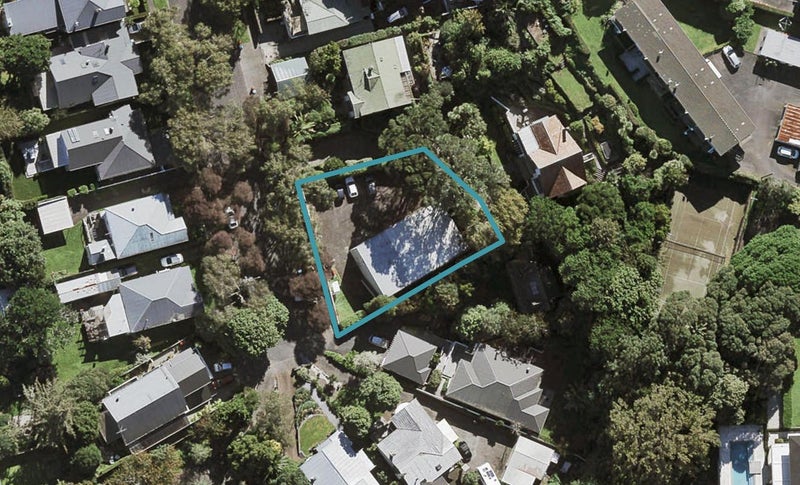 9/0 Charlton Avenue, Mount Eden, Auckland - Carousel 1