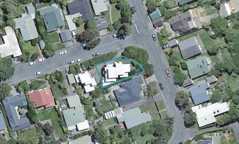 23 Homewood Crescent, Karori, Wellington - Carousel 1