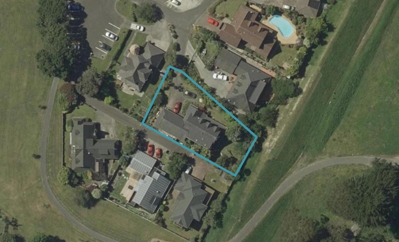 83 Waterloo Crescent, Hokowhitu, Palmerston North - Carousel 1