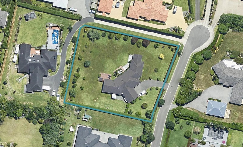 R/5 Jason Place, Pyes Pa, Tauranga - Carousel 1