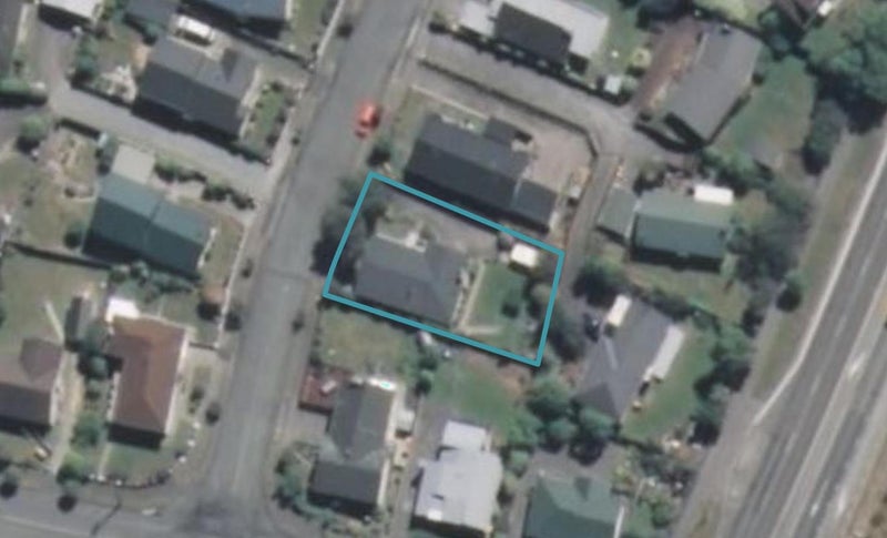 3 Cook Street, Oceanview, Timaru - Carousel 1