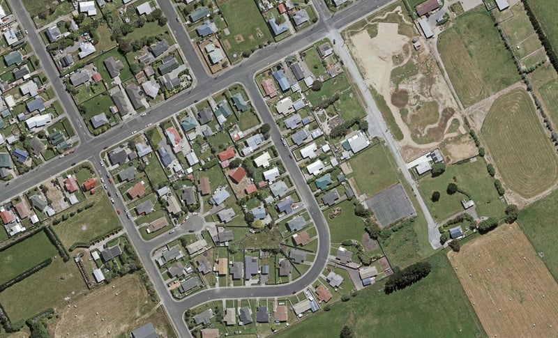 17 Ottrey Street, Clifton, Invercargill - Carousel 1