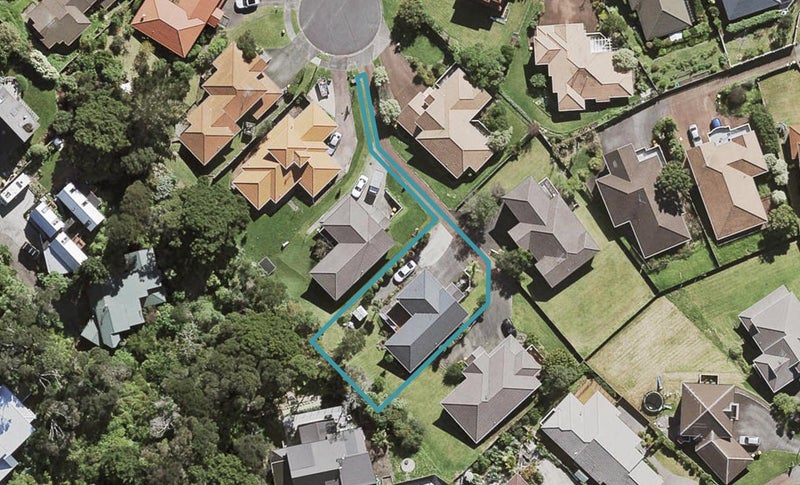 10 Alice Place, Hillcrest, Auckland - Carousel 1