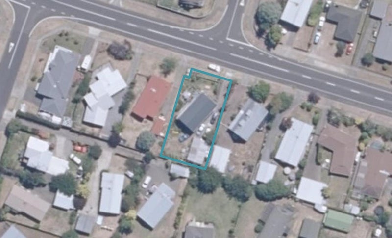 128 Richmond Avenue, Richmond Heights, Taupo - Carousel 1