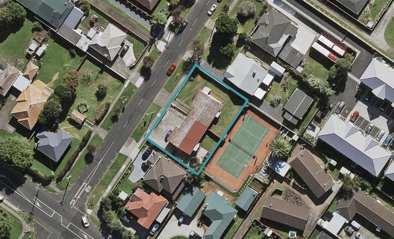2/3 Central Avenue, Papatoetoe, Auckland - Carousel 1