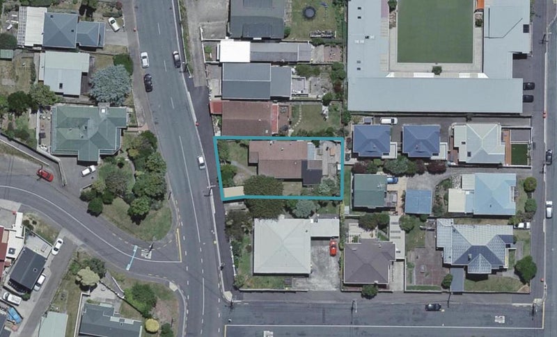 95 Queens Drive, Lyall Bay, Wellington - Carousel 1