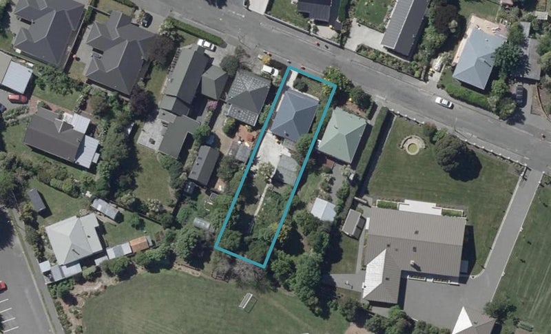 16 Rollin Street, Heathcote Valley, Christchurch - Carousel 1