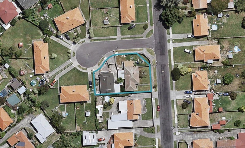 19 Russell Road, Marewa, Napier - Carousel 1