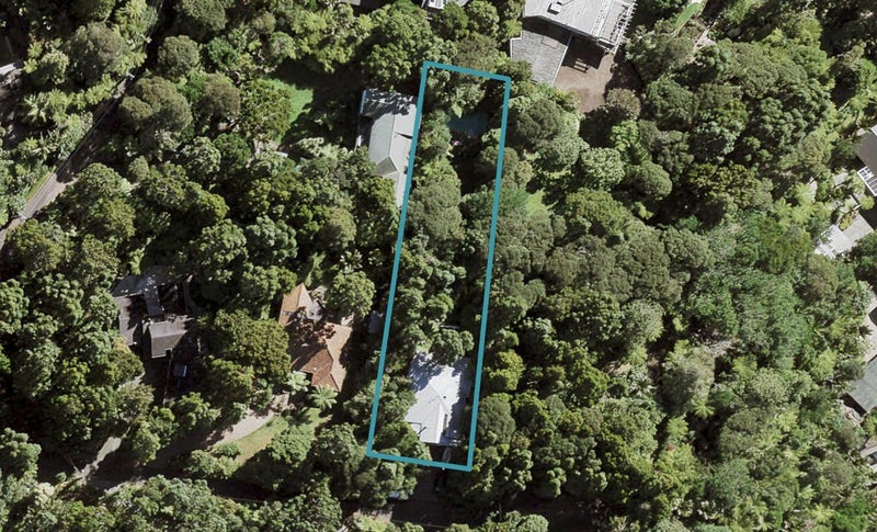 16 Westridge Road, Titirangi, Auckland - Carousel 1