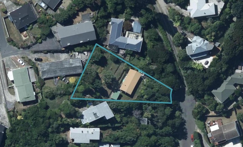 67 Mana View Road, Paremata, Porirua - Carousel 1